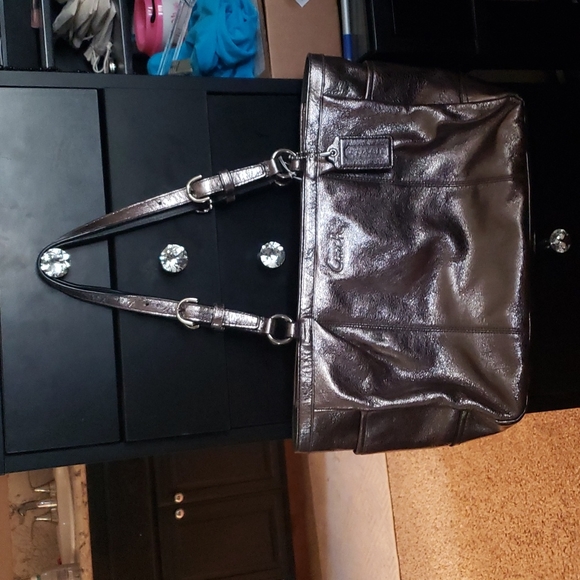 Coach Handbags - 💥sale💥COACH BAG